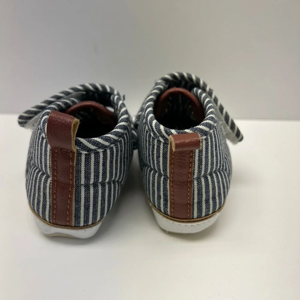 OshKosh b'gosh Shoes Sneakers Striped Hook and Loop Size 2